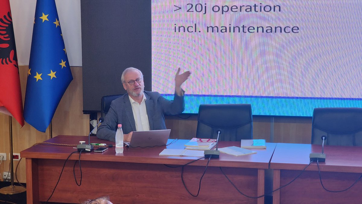 Port of Durrës tweet media