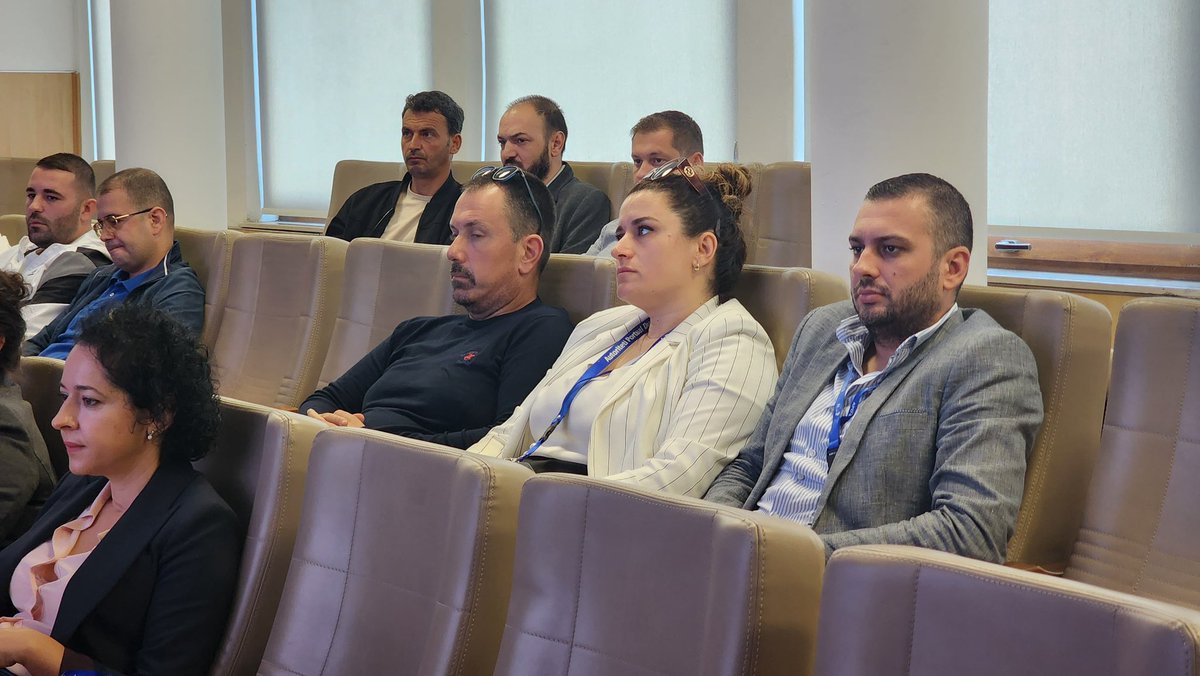 Port of Durrës tweet media