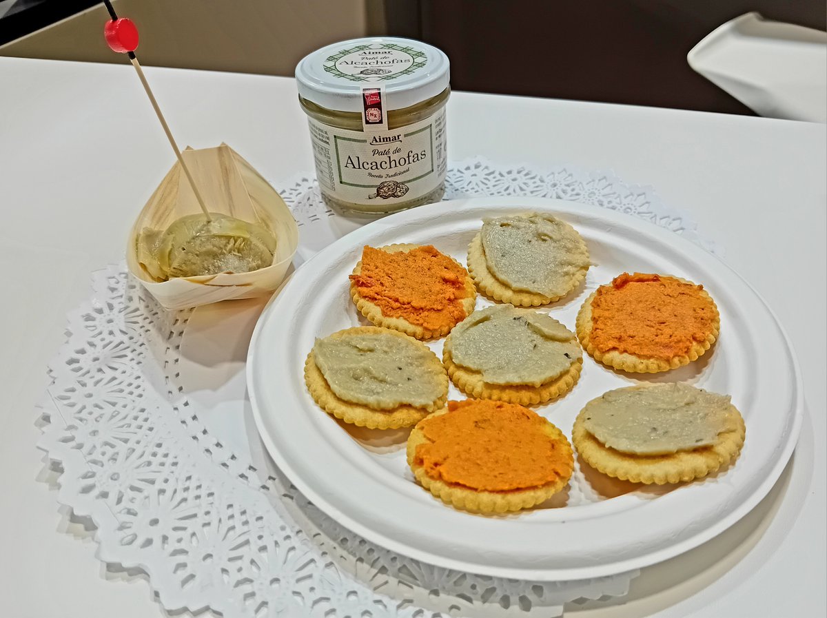 ¡Gracias a todos los que nos han visitado en SIAL Paris 2024! 🙌 Ha sido un placer compartir nuestra pasión con todos vosotros!
Gracias al equipo del Plan de Internacionalización de Navarra por hacerlo posible!

youtu.be/_r3la9EeEPg?si…