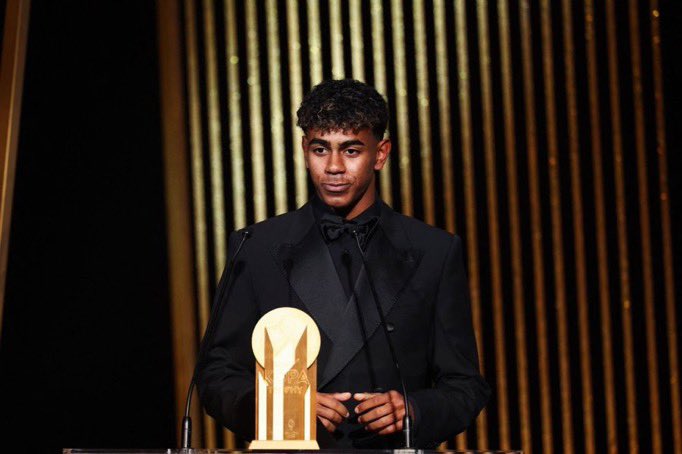 مبرووك يا كوليز ❤️💙