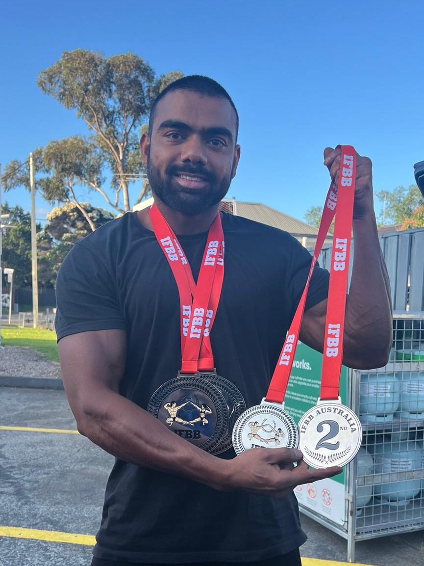 Bohras_AUSNZ's tweet photo. Congratulations to Hasnain Moiz Vali Karimi of the #Sydney @Dawoodi_Bohras for qualifying for Mr. Universe!

A 5-time Australian Gold and 12-time Silver medalist, Hasnain’s dedication and passion for fitness inspire us all. 💪 #MrUniverse https://t.co/pn0IWDpg35