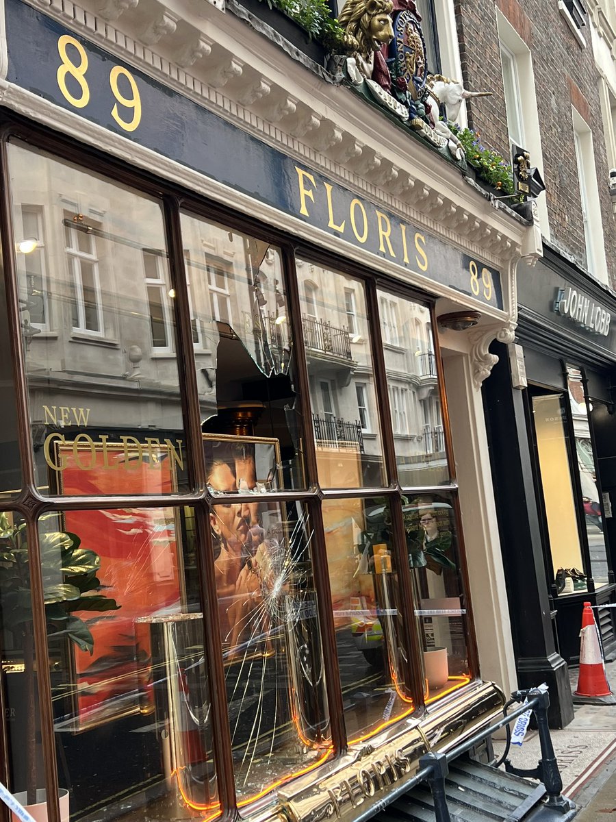 What is the world coming to when even The King’s perfumer gets a brick through its shop window in the middle of central London in broad daylight … <a href="/FlorisLondon/">Floris London</a> #LawAndOrder #Crime