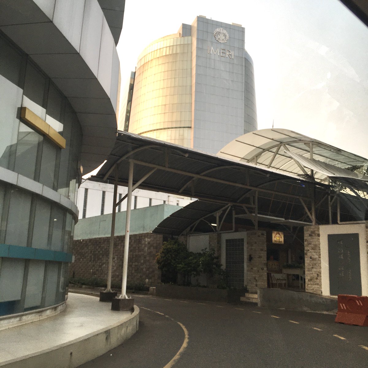 ailovpiu's tweet photo. baru pulang, hari ini capek banget ☹️ https://t.co/VV2kPoRre9