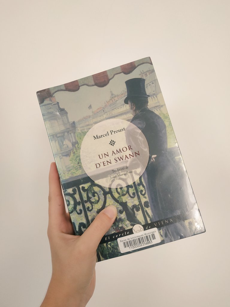 LolesRaventos's tweet photo. Molt molt feliç de poder dir (perquè no m'ha resultat pas fàcil) que ja he acabat de llegir Pel cantó de Swann😍✨😭

Ara un petit descans d'aquestes frases interminables i després a seguir amb els següents volums de La recerca!!🫶🏼 https://t.co/7pgy2xByM8