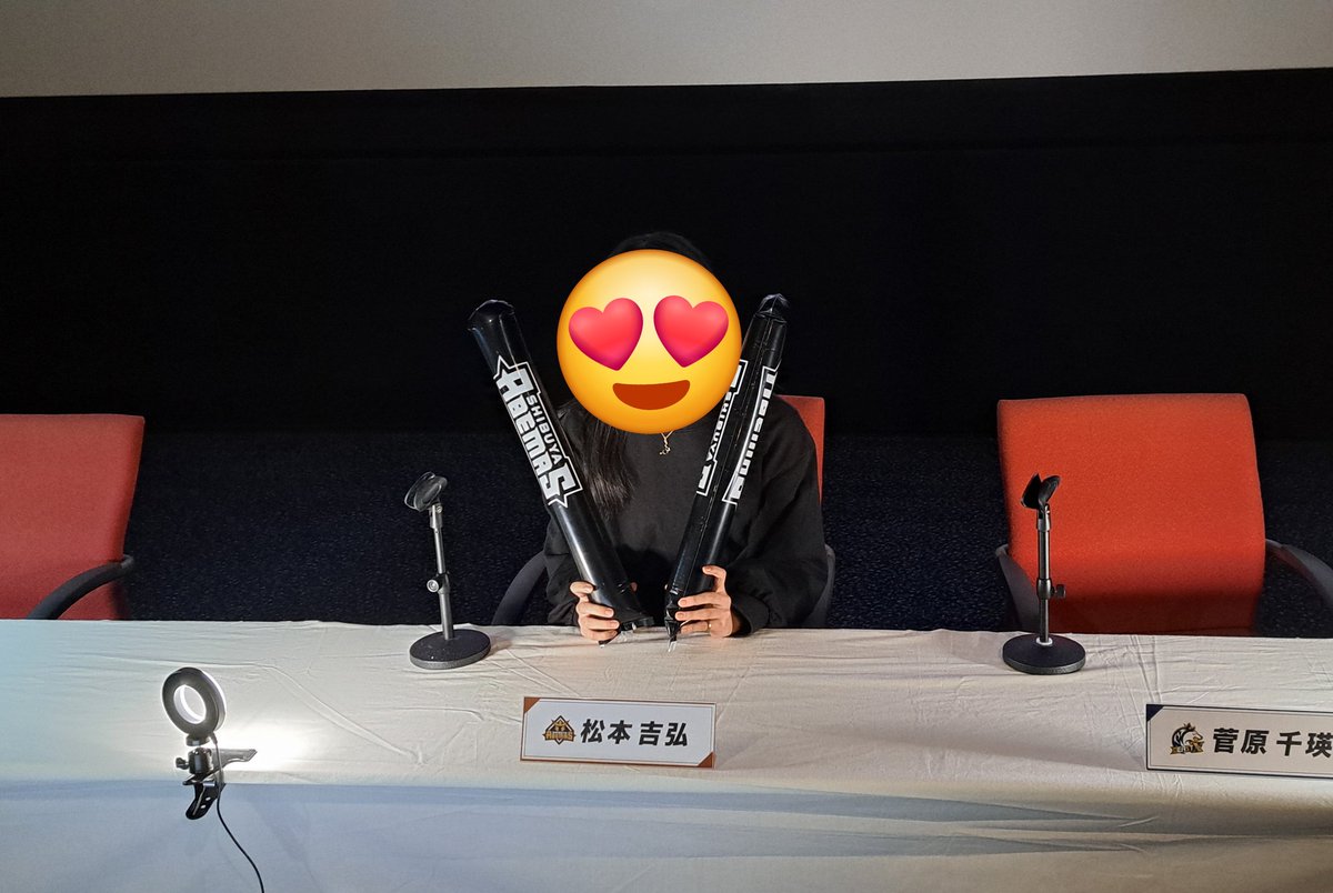 hitton_desu's tweet photo. なんか松本さんから離れちゃった！
 #Mリーグ全国一気通貫ツアー https://t.co/TnbNeKX3dt