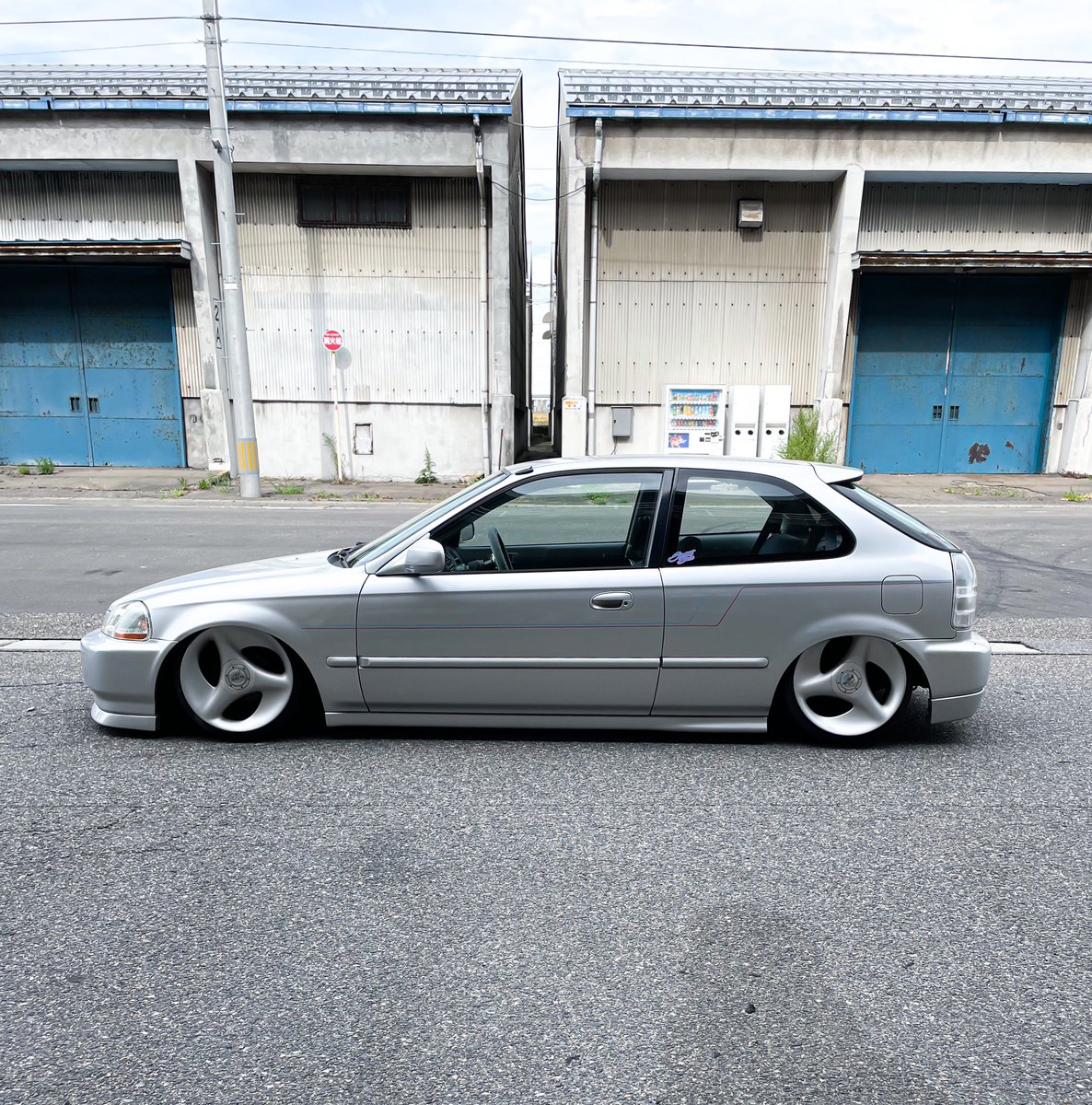 kenken_civic's tweet photo. FOR SALE
どなたか https://t.co/nHLi8MJzDH