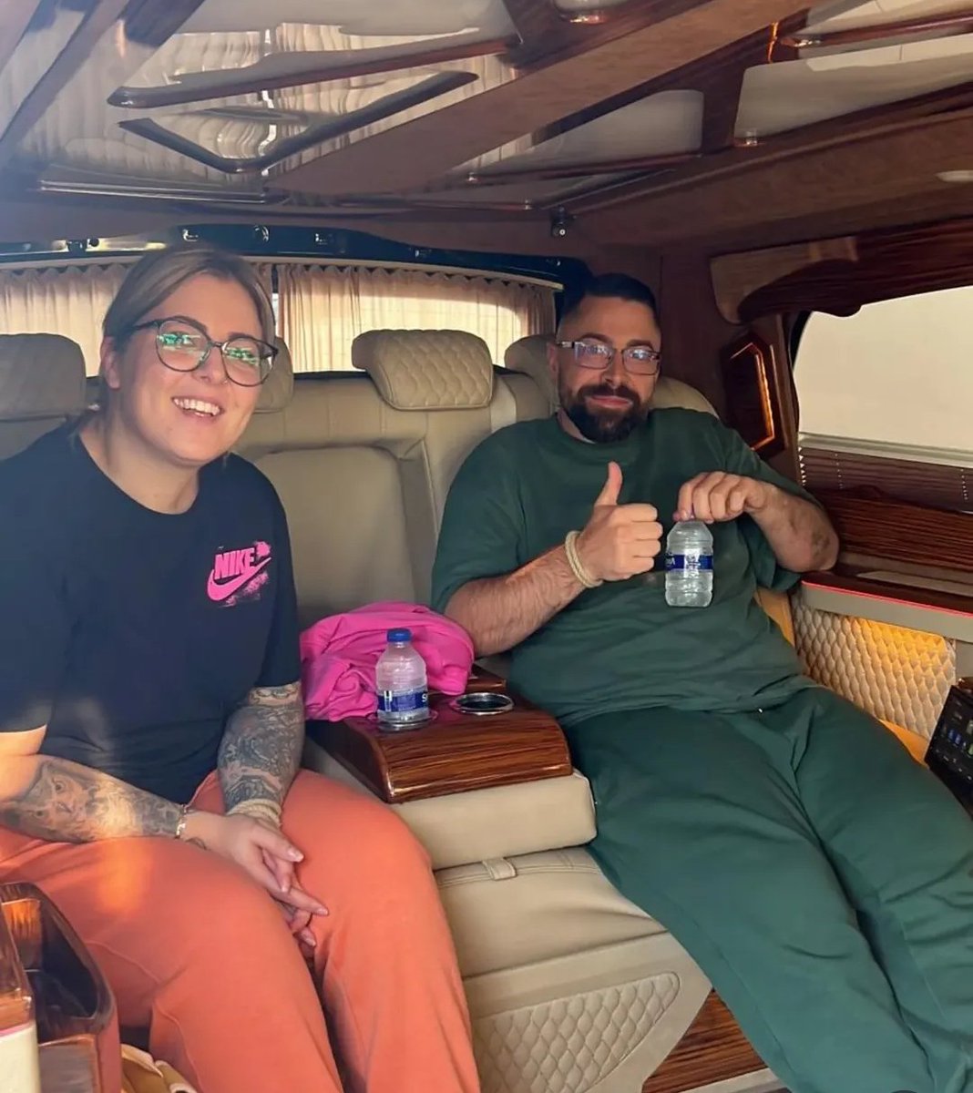 Timeviptransfer's tweet photo. Let's Go Together

   The main thing is not the destination but the journey itself!  With Time VIP Transfer, we are with you in the adventure of your life and in your unforgettable moments...

 ✅Transfer Antalya, Istanbul

WhatsApp 📲⤴️

#airporttransfer #timeviptransfer https://t.co/JuKmjJ7vAl