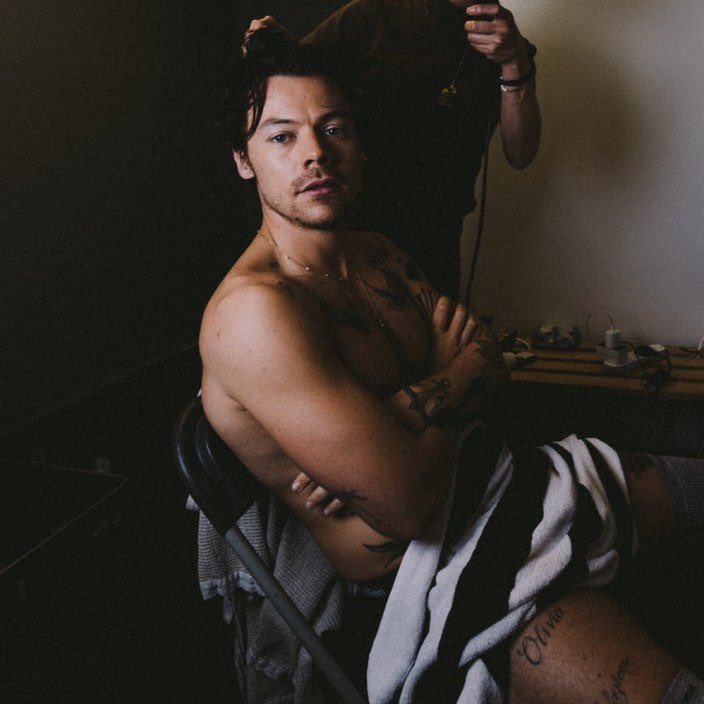 🗞️ | <a href="/Harry_Styles/">Harry Styles.</a> has been voted the Sexiest Musician by People Magazine’s readers. 

— Harry had also won this title in 2023.