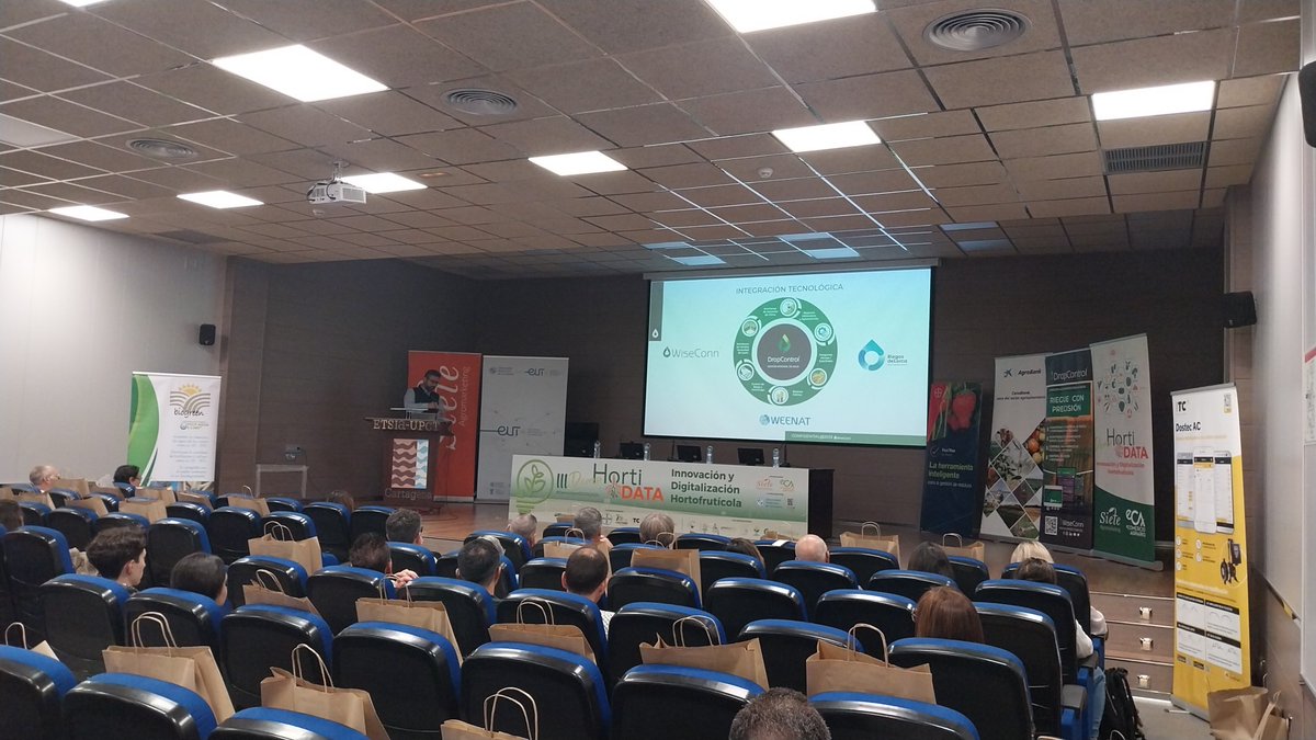 eComercioAgr's tweet image. El riego tecnificado no sólo es on / off sino aplicar riego en función de unos parámetros de eficiencia, cantidad y duración, que criterios 

#DemoHortiDATA2024