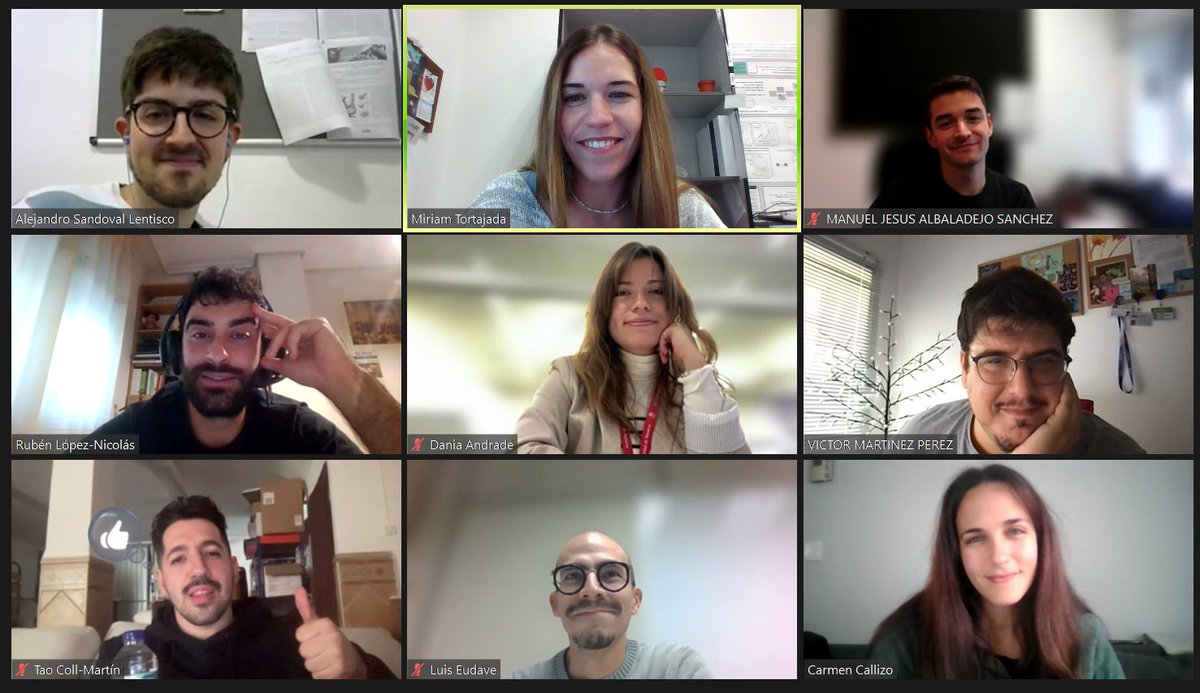 Ayer tuvimos la primera sesión del curso y, como siempre, una discusión muy chula (además de nuevas incorporaciones!). En noviembre más y mejor! 👏😃