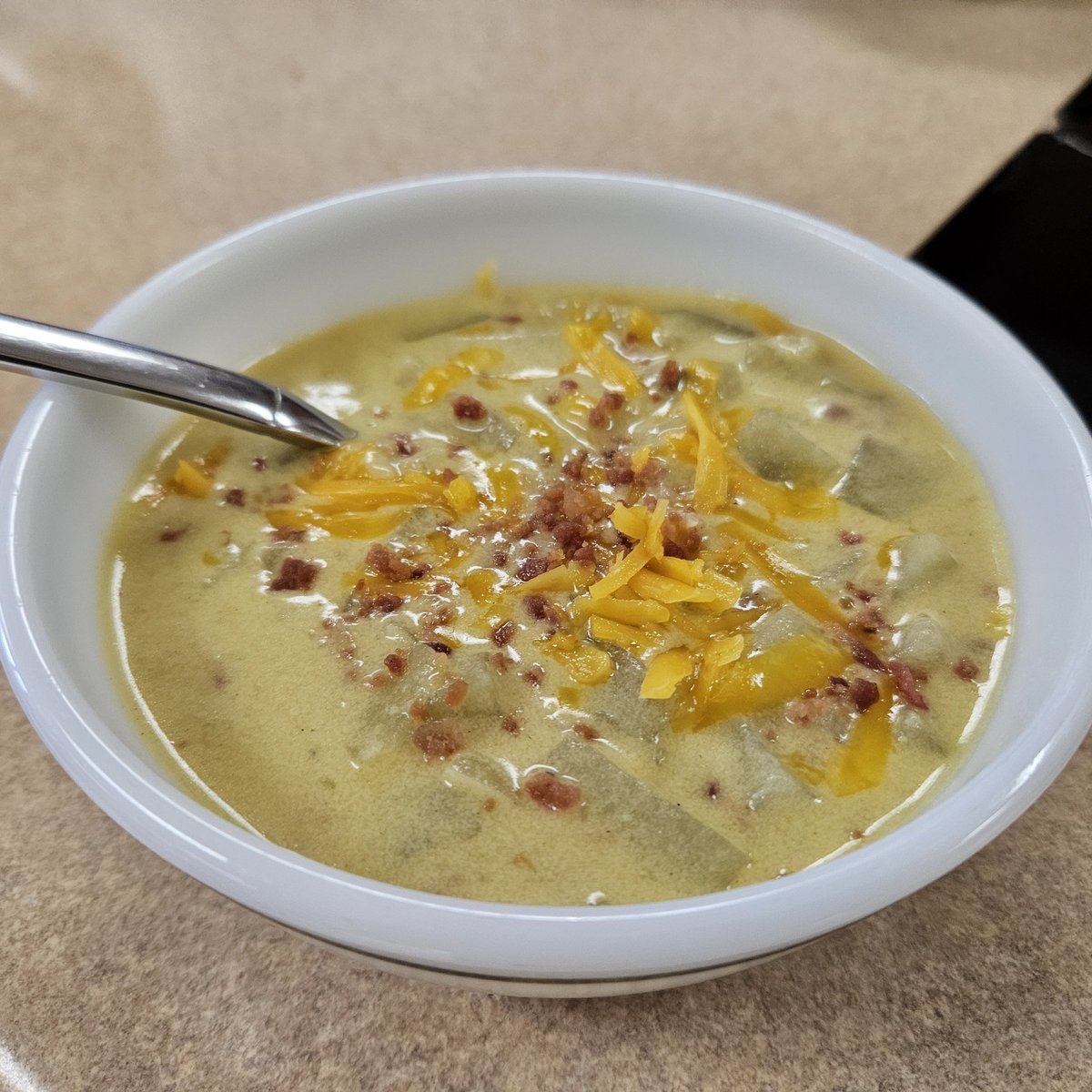 coach_jacobson's tweet photo. Last week, the Culinary 1 classes had to make a dinner for four for $10. It was quite the challenge, but they put together some great dinners on a budget! 😊 @wilmotuhs #budgetdinners https://t.co/Z2NupaZafV