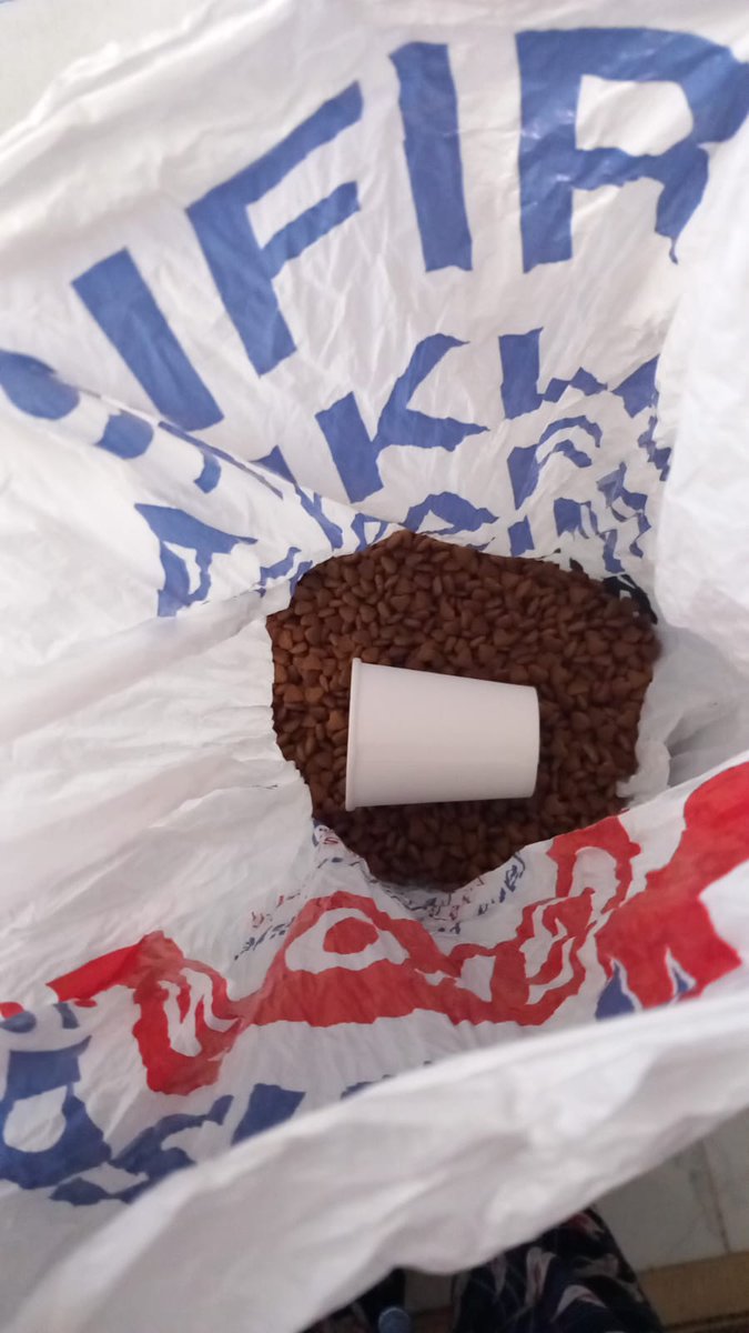 Mama desteğine ihtiyacımız var son kalan mamayi verdik lütfen görün onları desteğinizi bekliyorlar 🙏🏻
Ormanamama.com/sokakmiyavlari