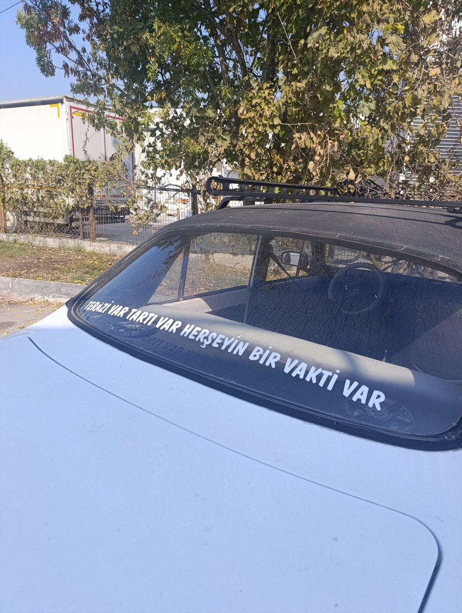 yak (@tekmelegelsin) on Twitter photo 