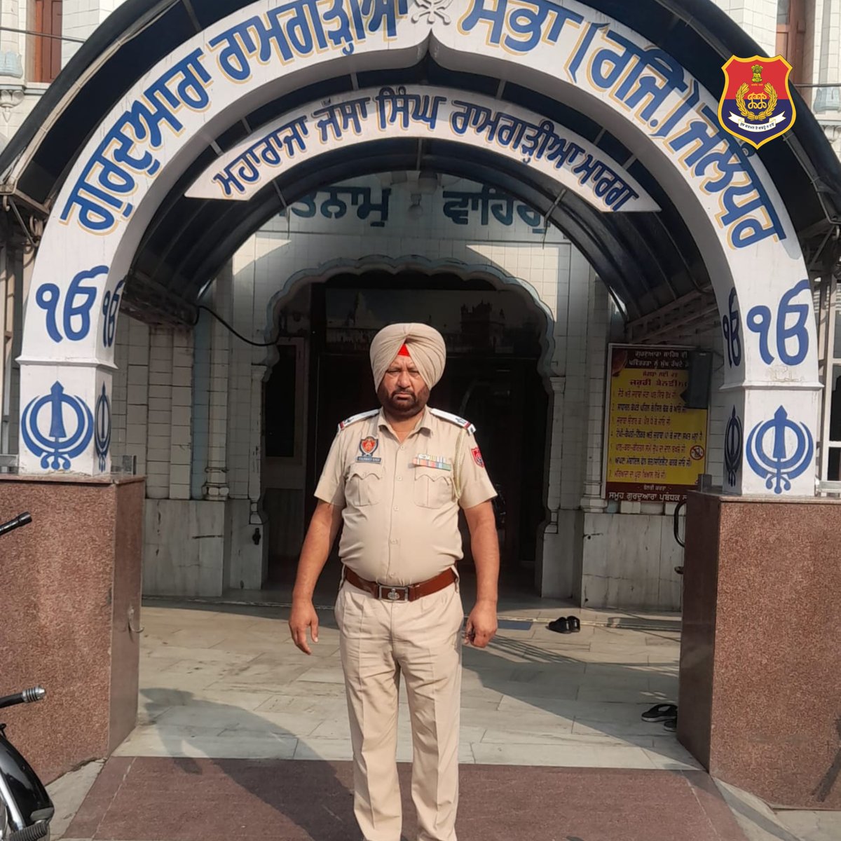 CPJalandhar's tweet photo. With a focus on #PublicSafety during the #FestiveSeason, Commissionerate Police Jalandhar is conducting thorough #Inspections of #Religious places to prevent any untoward incidents and ensure a #SecureEnvironment for all.

#JalandharPolice 
#FestiveSeason
#PublicSafetyFirst https://t.co/ZhAx3RXC24