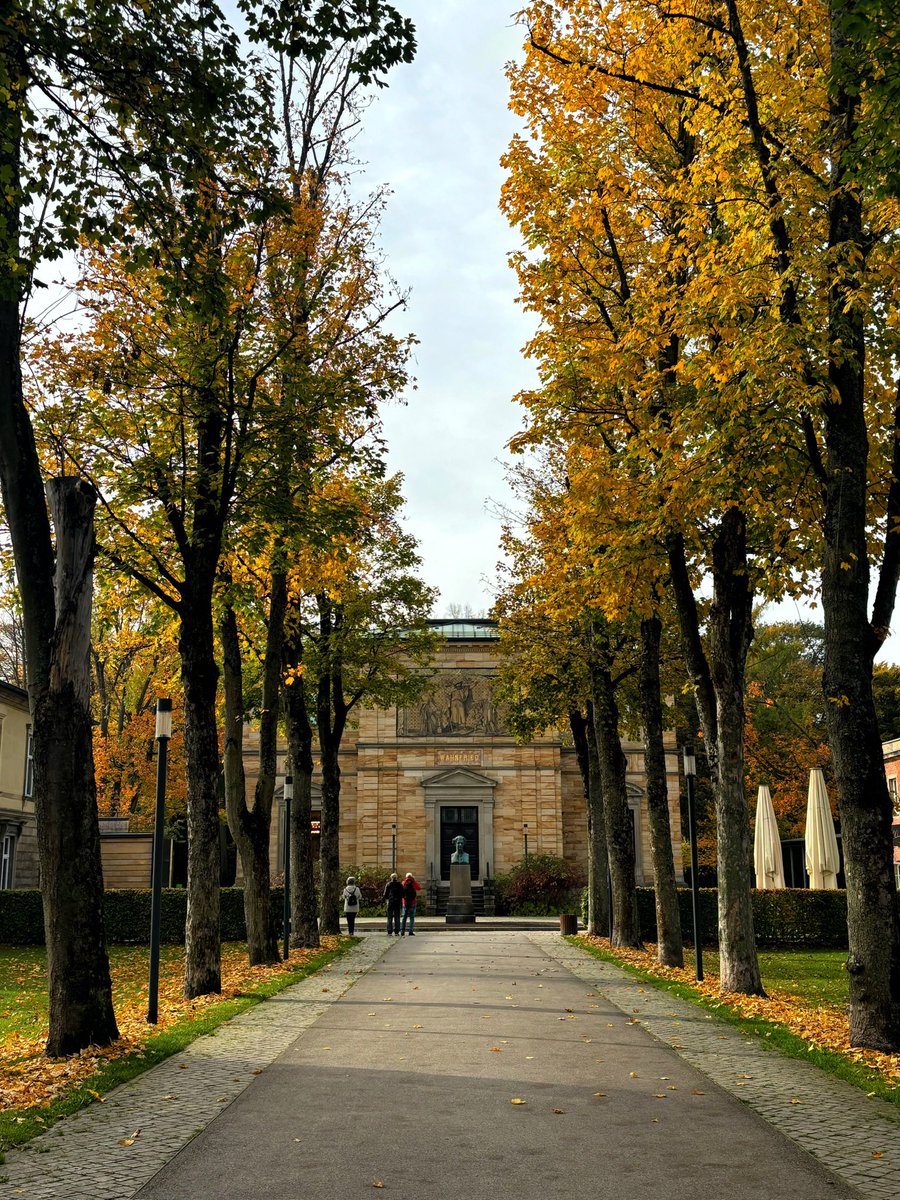 garrett_rhianna's tweet image. @WinRa___ Conference 2024 at the @unibt University of Bayreuth; Race and Racism in Quant research 

Presented my collaborative paper with @culture_stats on a new approach to the ‘Mixed’ ethnic category in UK census data