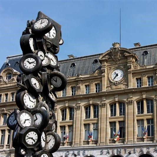 Europe’s achievements ride on rails.

Some examples of our recent initiatives for 🇪🇺 railway system:

→ 10 EU pilot projects to boost cross-border rail, including night trains
→ the trans-European transport network that requires trains travelling at speeds of at least 160 km/h