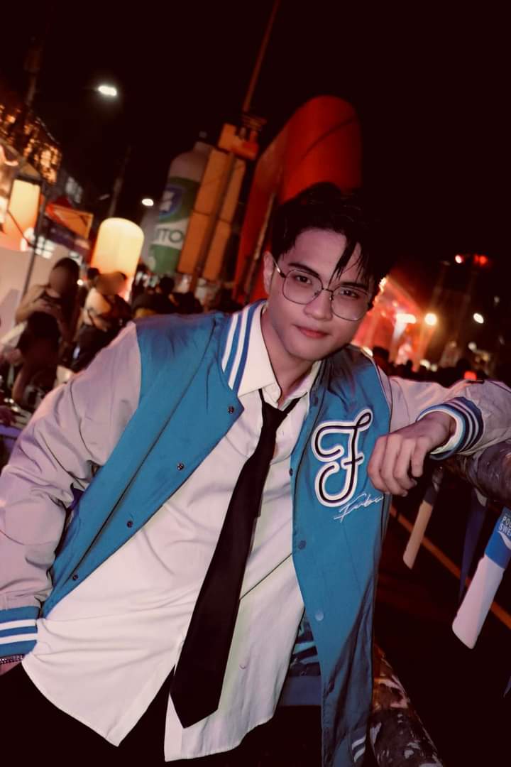 [#YO7_Clifford] 💎 PHOTO SERIES

Dakal a Salamat, GV99.1 and AsterisK Entertainment for inviting us perform at TTKD 2024! ❤ 

#YO7 
#YouthOf7omorrow
#AsterisKEntertainment