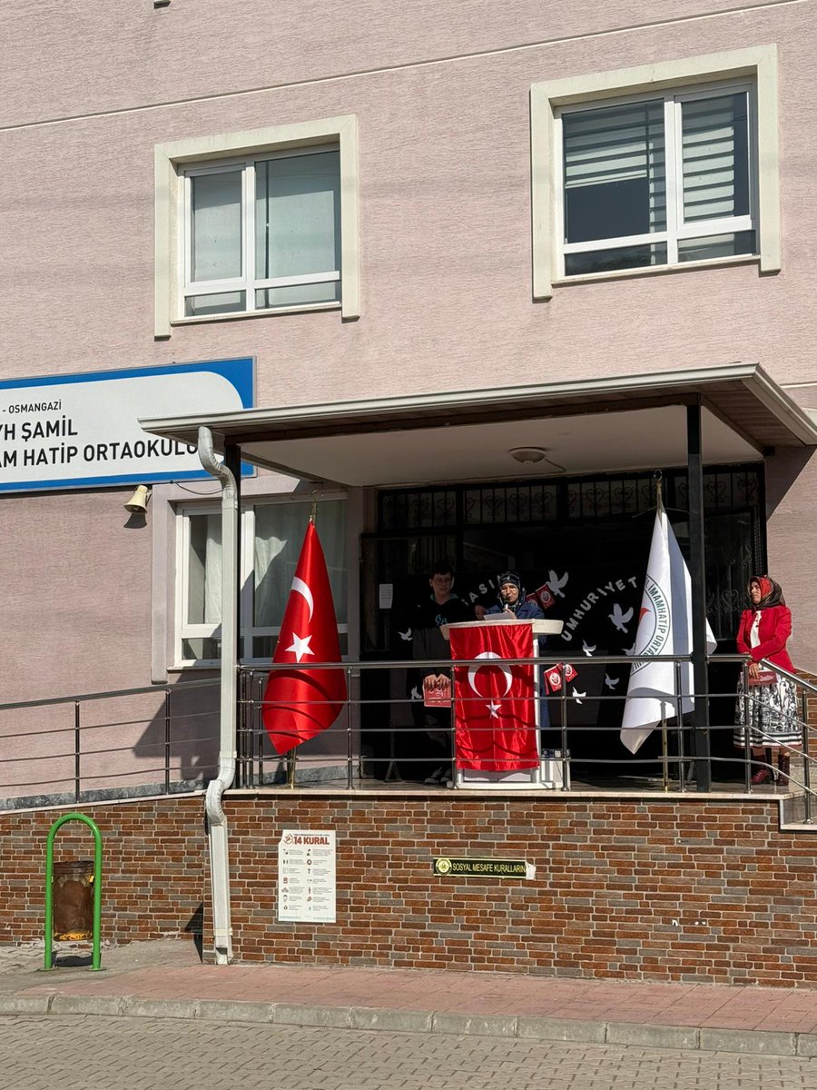 IhoSeyh's tweet photo. 29 Ekim Cumhuriyet Bayramı Okulumuzda coşkuyla kutlandı.🇹🇷🇹🇷 https://t.co/4p0d84rV7I