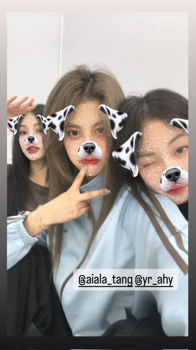 luyuting_th's tweet image. 241029 luyuting217​ [ɪɢ sᴛᴏʀʏ]

#LuYuting with​ #Aiala and​ #Annatalia 🩷

#TIMETURNER #타임터너
#陆雨婷 #ลู่อวี่ถิง #육우정