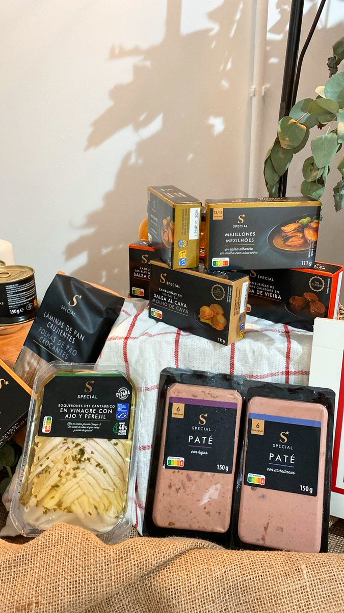 Aldi_es's tweet photo. ¡Pero hoy también presentamos nuestra gama #SpecialALDI! 🎄🍫🍪 

COMENTA tu producto fav y TE DOY UN TROCITO. https://t.co/AbbTuiqoSp
