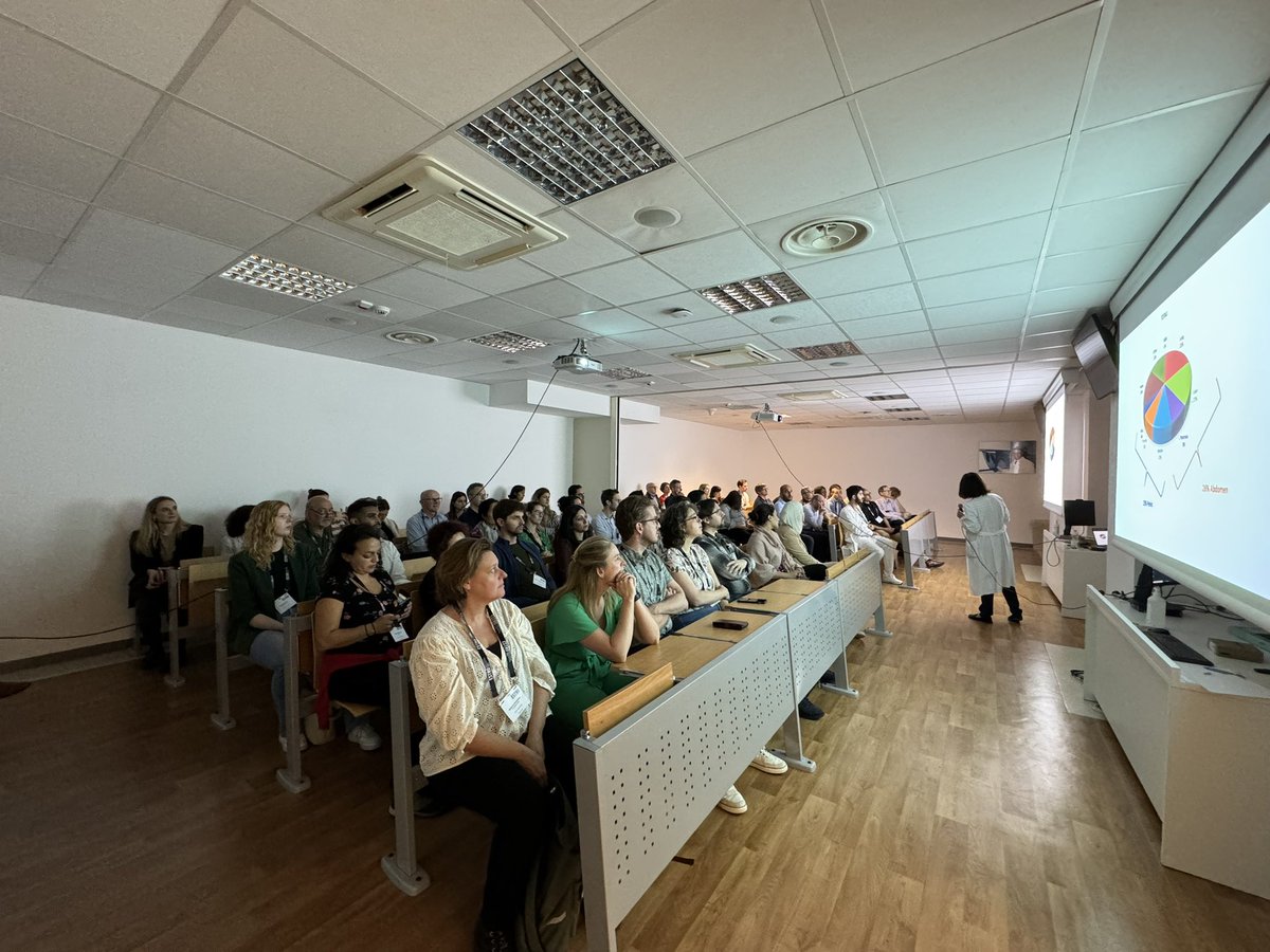 🌟 Wrapped up an incredible 2.5 days at the #MRLinac course of <a href="/ESTRO_RT/">ESTRO</a> in beautiful Rome! 🇮🇹 

With over 70 participants from around the world 🌎 this edition was filled with learning, collaboration and discussions. We were also fortunate to visit the Gemelli #RadOnc Department