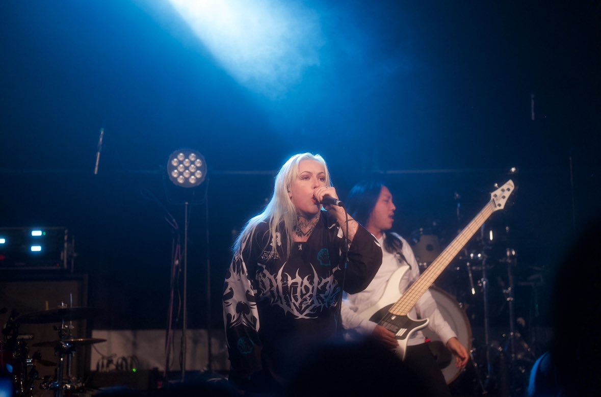 VEXED (@vexed_band) on Twitter photo Megan made a surprise appearance at The Dome on Saturday, to perform Higher Ground with <a href="/ExistImmortal/">Exist Immortal</a>
📷 1-2 @ jake.ten
📷 3-4 @ willysnapss Megan made a surprise appearance at The Dome on Saturday, to perform Higher Ground with <a href="/ExistImmortal/">Exist Immortal</a>
📷 1-2 @ jake.ten
📷 3-4 @ willysnapss