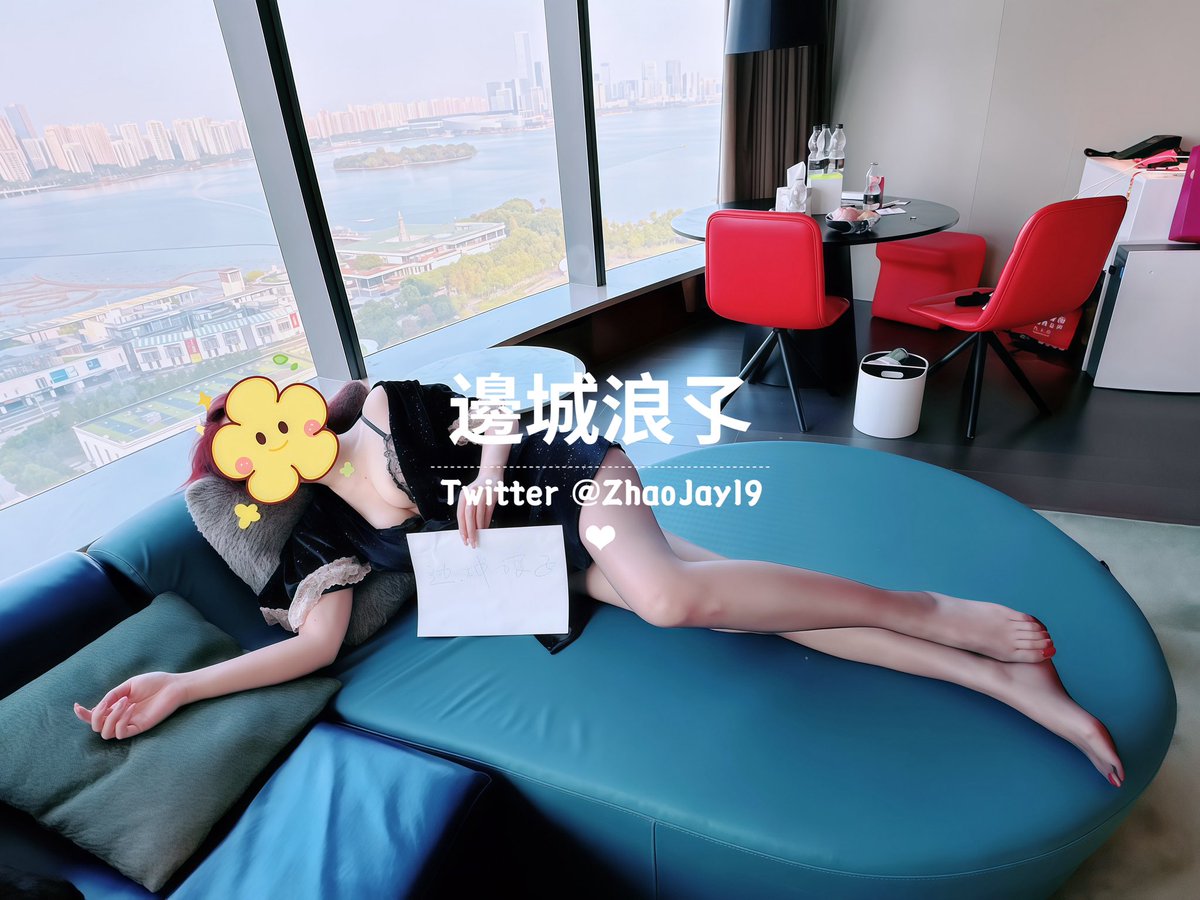 🤣苏州粉丝太热情，这个月跑了好几趟~

#苏州 https://t.co/Z6ncLJImSK