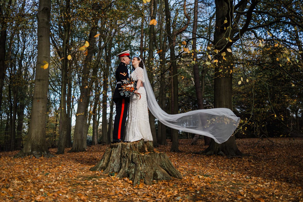 WeddingsBH's tweet image. We love autumnal weddings here at Balbirnie 🥰 

Check out these gorgeous photos from the wedding of Sarah and Matt by @LifetimePhoto1 simply stunning!

Love Balbirnie x

#scottishwedding #wedding #beautiful #balbirniehouse #love #romance #autumnvibes #autumn