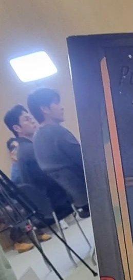 guguberry31's tweet photo. junhoe another project!! he went to script reading today!!!😭😭😭 https://t.co/tJ9S5iILjH
