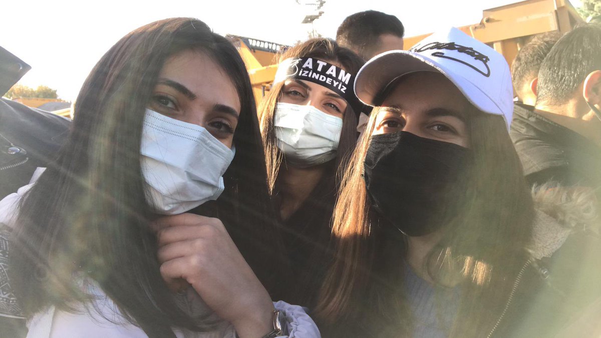 29 Ekim cumhuriyet bayramımız kutlu olsun en bi sevdiklerimle ahh zaman ne kadar hızlı geçiyorsun 🇹🇷🕊️♥️