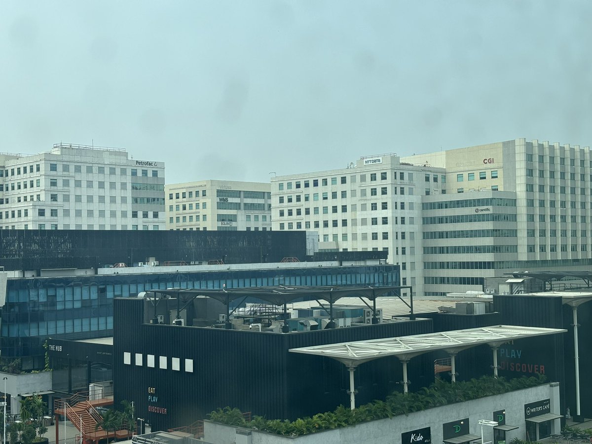 ambatturupdates's tweet photo. Companies in DLF Manapakkam near porur Chennai #petrofac #virtusa #wns #equiniti #nttdata #cgi #centific #kyndryl #citi #Chennai https://t.co/qL0RgmiUHI