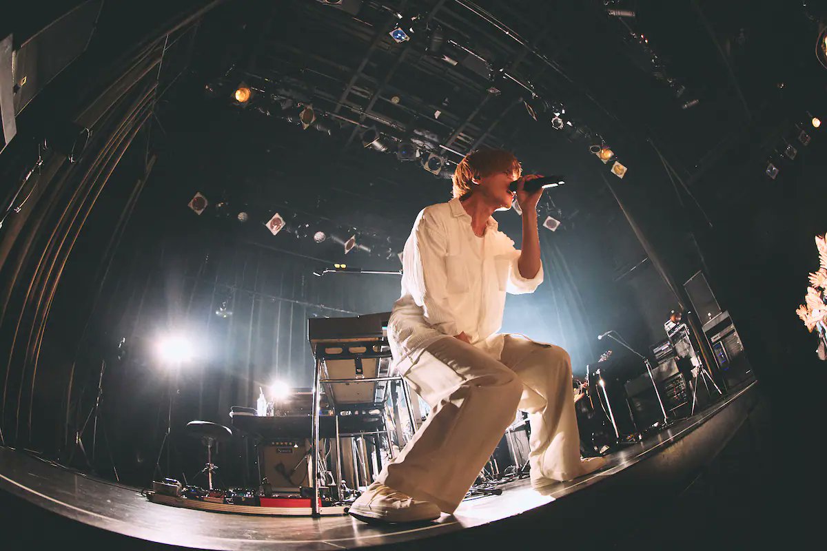 realsoundjp's tweet photo. 【ONCE＠WWW X ライブレポート🌠】

ツアー東京公演で届けた圧巻のパフォーマンス！
枠に囚われず新たなスタイルを体現したステージに

／／
記事：https://t.co/oAhrMzGmao

写真（全10枚）：https://t.co/7f90ri5vZ1 
＼＼

#ONCE #Wandering https://t.co/mOpPcxPsNe