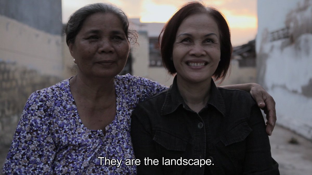 Artes Mundi (@artesmundi) on Twitter photo One year ago today, #NguyenTrinhThi’s first solo show in China opened at Aranya Art Center💫
‘Videos by the Sea’ featured her works Letters From Panduranga & How to Improve the World.
Trinh Thi was selected as an artist for AM10, where her work was presented at <a href="/GlynnVivian/">Glynn Vivian</a>👏 One year ago today, #NguyenTrinhThi’s first solo show in China opened at Aranya Art Center💫
‘Videos by the Sea’ featured her works Letters From Panduranga & How to Improve the World.
Trinh Thi was selected as an artist for AM10, where her work was presented at <a href="/GlynnVivian/">Glynn Vivian</a>👏