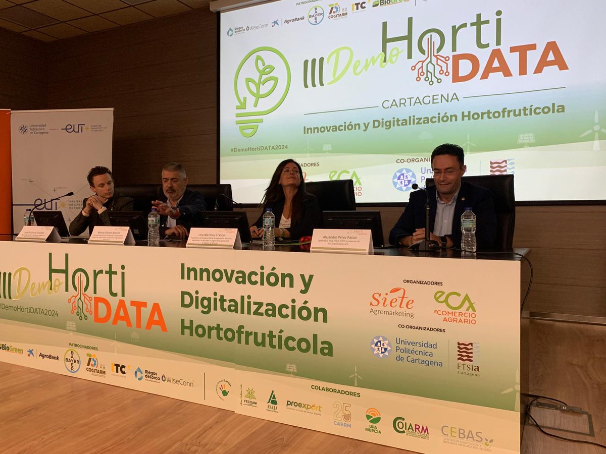HortiData's tweet image. Alejandro Pérez Pastor. Catedrático de la ETSIA - UPCT y Fundador de EBT Digital Data Farm. 

&quot;Necesitamos datos para digitalizar y para poder tomar decisiones &quot; ↪️ #DemoHortiDATA2024