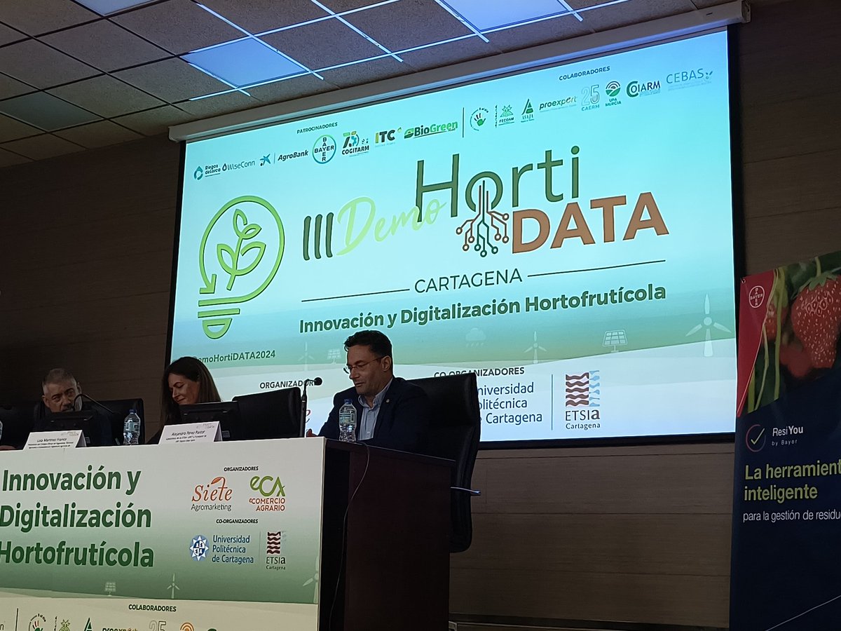 HortiData's tweet image. Alejandro Pérez Pastor. Catedrático de la ETSIA - UPCT y Fundador de EBT Digital Data Farm. 

&quot;Necesitamos datos para digitalizar y para poder tomar decisiones &quot; ↪️ #DemoHortiDATA2024