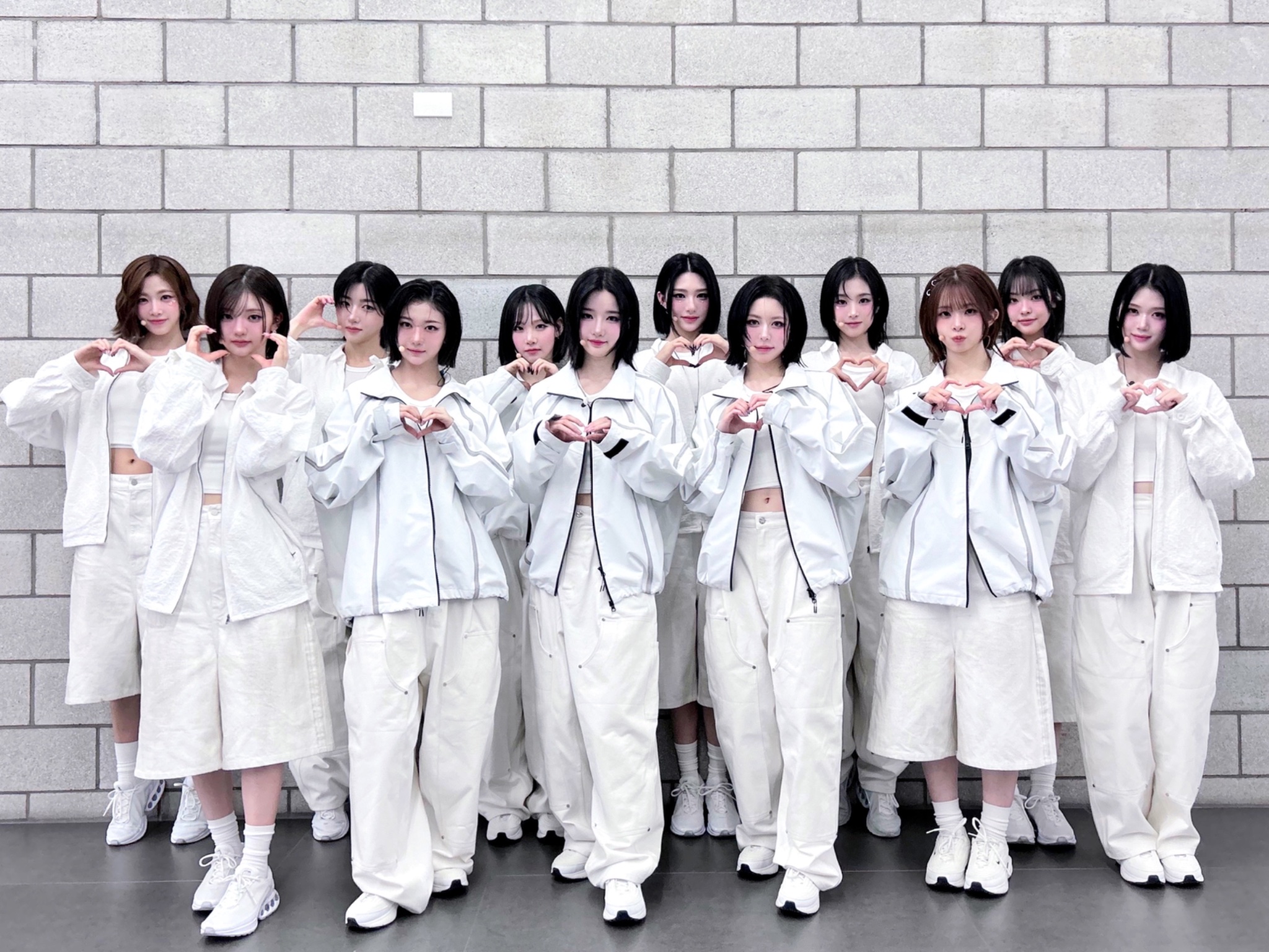 GbDapdUbsAANY1l?format=jpg&name=large