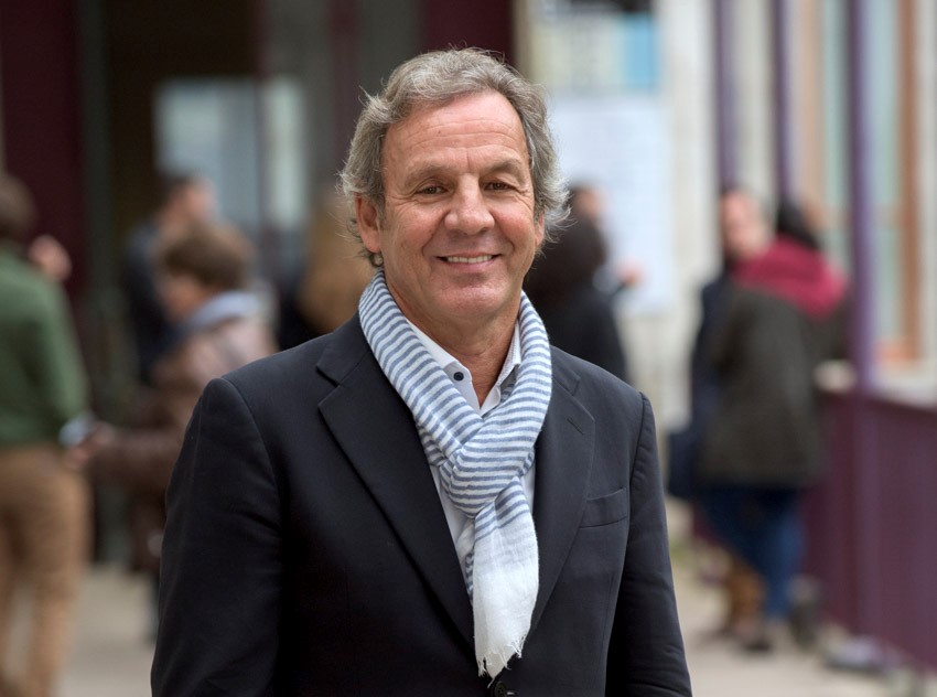 Charles Gardou a été élu Président de la FIRAH le 25 octobre 2024. 

Anthropologue et professeur émérite à l'Université Lyon 2, ses travaux attestent de l’importance qu’il accorde à la collaboration entre chercheurs et acteurs de terrain, ainsi qu'au transfert des connaissances.