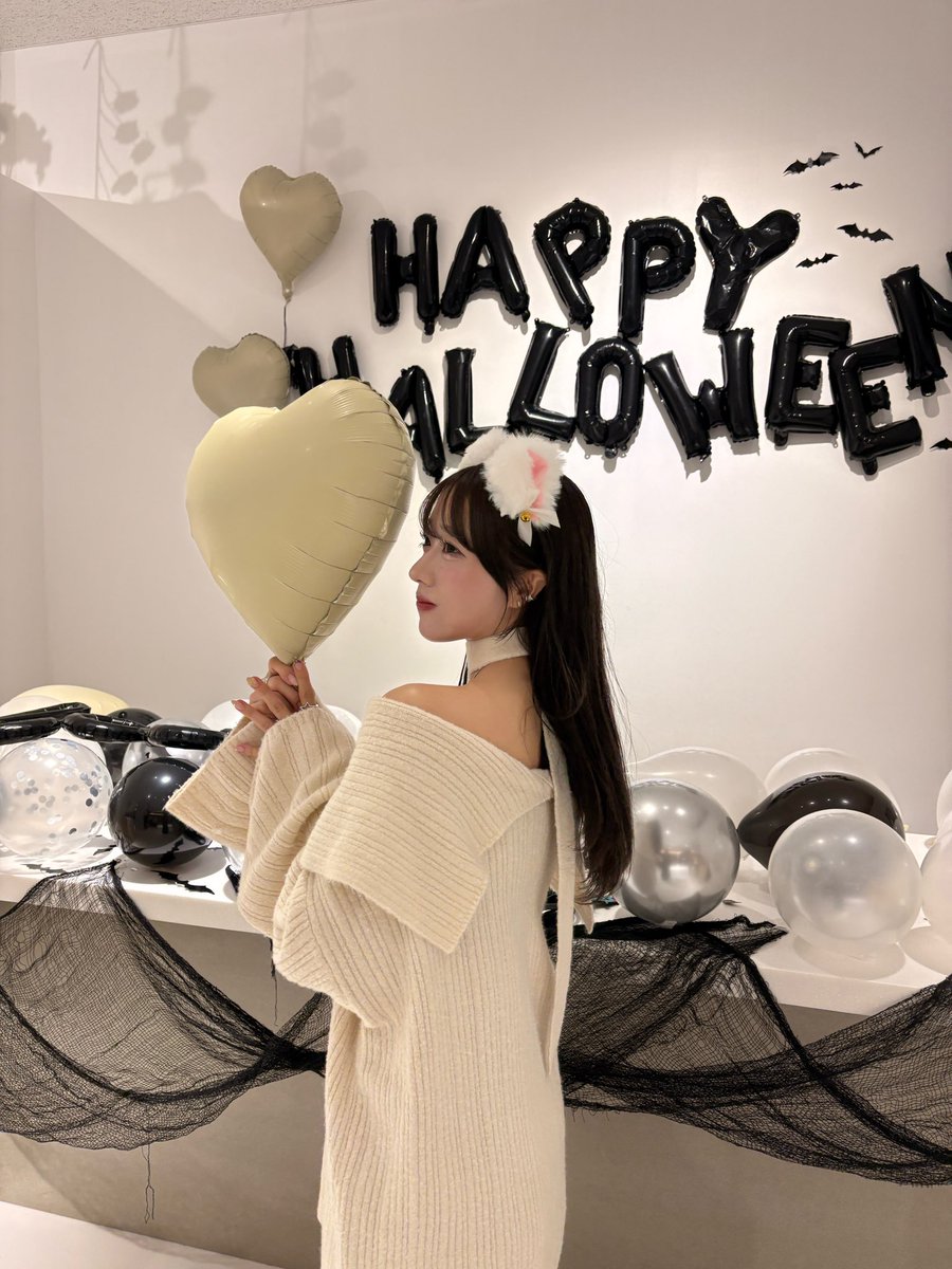 ren_eclair's tweet photo. 今年は白猫ちゃん🐈

#halloween2024 #ハロウィン https://t.co/5OFCPPdK5U