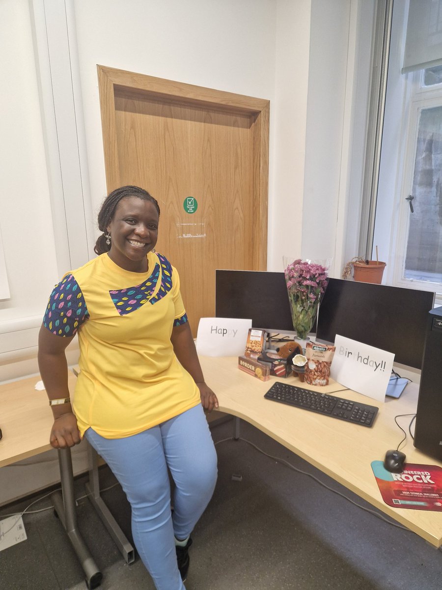 🥳Another lab Birthday🥳
Happy Birthday Lydia ! 🎂💫