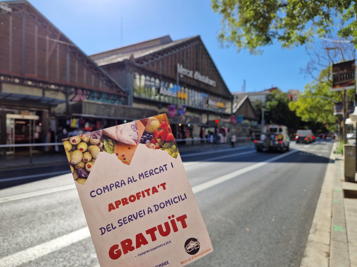 sants3radio's tweet image. El #Mercat d’#Hostafrancs estrena nou servei a #domicili, gratuït durant els mesos d’octubre i novembre.📦🚚
Al #SantsMontjuïcAlDia entrevistem la Laura de l'Associació de Venedors del Mercat d’Hostafrancs. 

🎧Audio👉go.ivoox.com/rf/135314788
📰Notícia📸👉el3.cat/noticia/98308/…