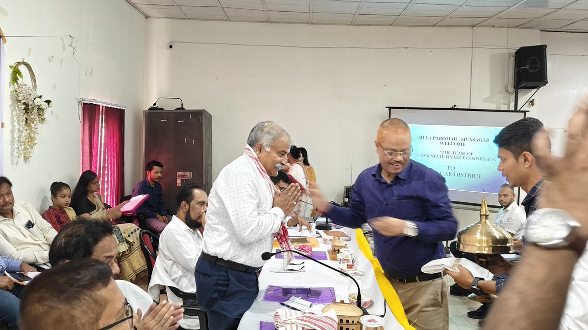 SFCAssam's tweet photo. On October 29, 2024, the 7th Assam State Finance Commission, led by Lt. Gen. (Retd.) Rana Pratap Kalita, connected with local leaders and stakeholders in Sivasagar district! Together, we’re building a brighter future! #Assam #LocalLeadership #CommunityEngagement https://t.co/ggRbVM7Njb