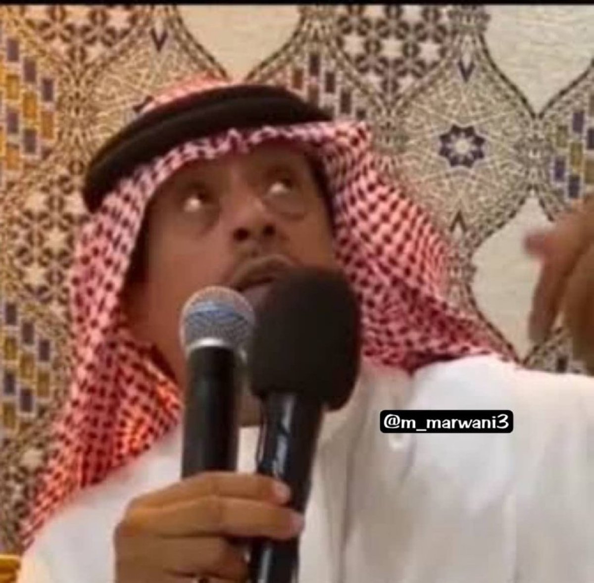 ثريد :

قصة الطيار السعودي الذي اكتشف بالصدفة مكان يأجوج ومأجوج ..

فضل التغريدة