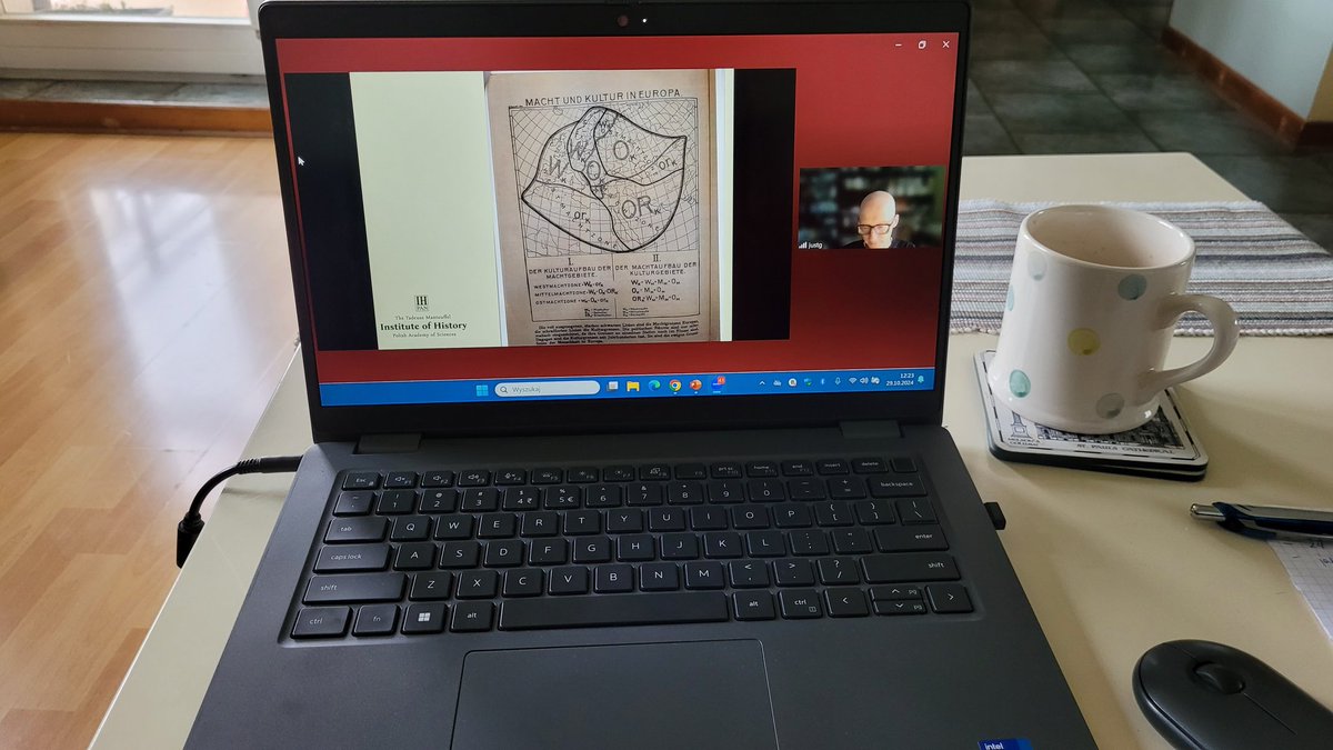Wieslawa Duzy (@duzywieska) on Twitter photo On concepts of civilisation, cultural borders, and geopolitical schemes influencing believes, teaching, and research in the early 20th century. With maps! Maciej Górny form <a href="/ih_pan/">Institute of History, Polish Academy of Sciences</a> speaks at #WarSHum no. 9. #SpatialHumanities with <a href="/fhap13/">Francis Harvey</a> <a href="/PaneckiTomasz/">Tomasz Panecki</a> On concepts of civilisation, cultural borders, and geopolitical schemes influencing believes, teaching, and research in the early 20th century. With maps! Maciej Górny form <a href="/ih_pan/">Institute of History, Polish Academy of Sciences</a> speaks at #WarSHum no. 9. #SpatialHumanities with <a href="/fhap13/">Francis Harvey</a> <a href="/PaneckiTomasz/">Tomasz Panecki</a>