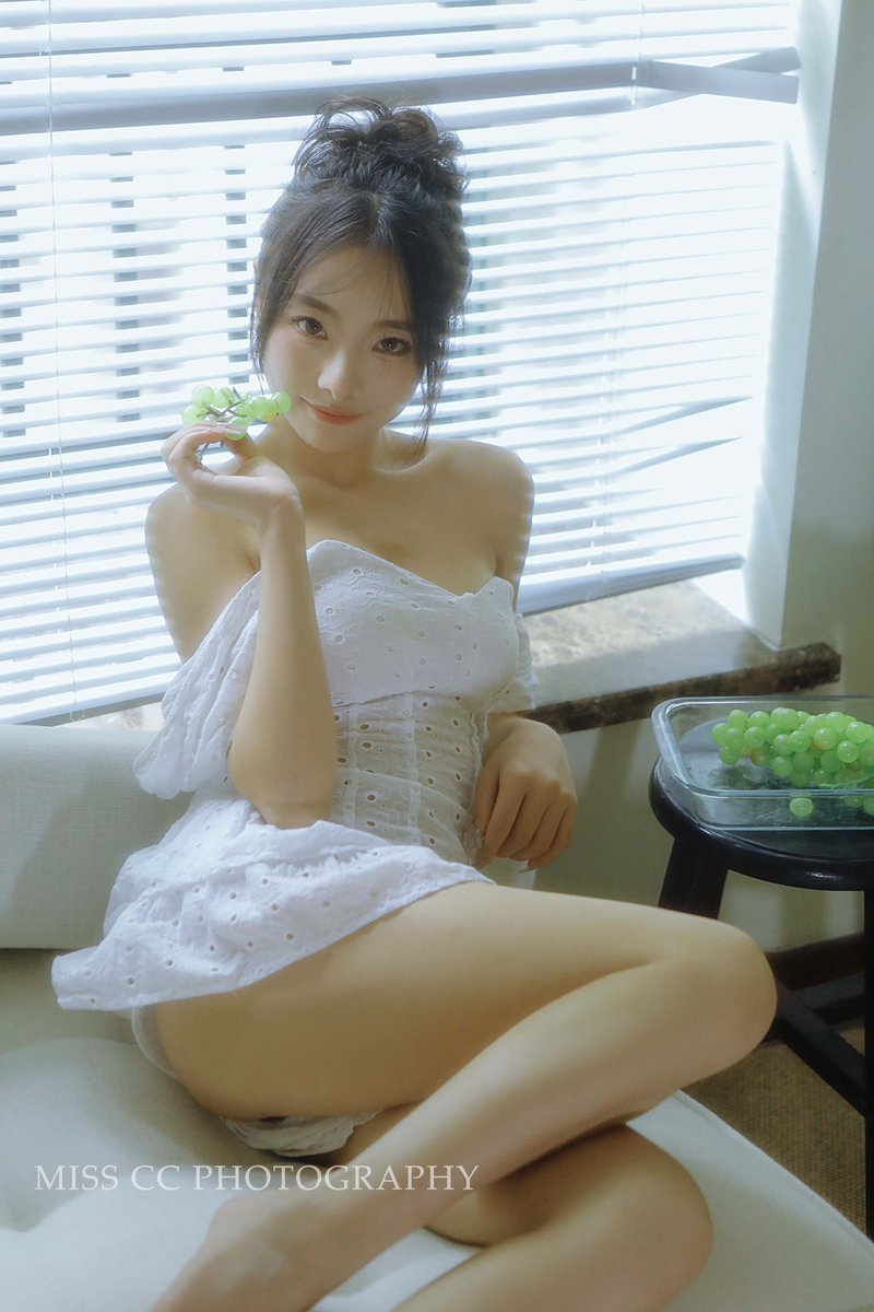 爱意藏不住眼里总有你

摄影/@misscc520 https://t.co/vU9wSt4XeQ