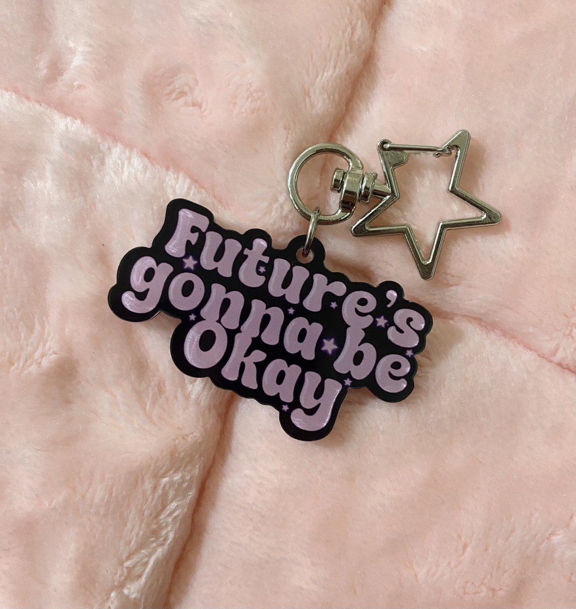 95KTHLY's tweet photo. ᯓᡣ𐭩 love mail from ✶ @26thaug ✶
heart is so happy that i ordered this keyring 🥺 i’ve been using it simula nung dumating (kaya natagalan feedback huhu sorryyy) and dala ko siya every day sa work 🫶🏻 tysm, eli!! ur coll is always on top! <3
#studio97proof https://t.co/hyaFeZQ7r6