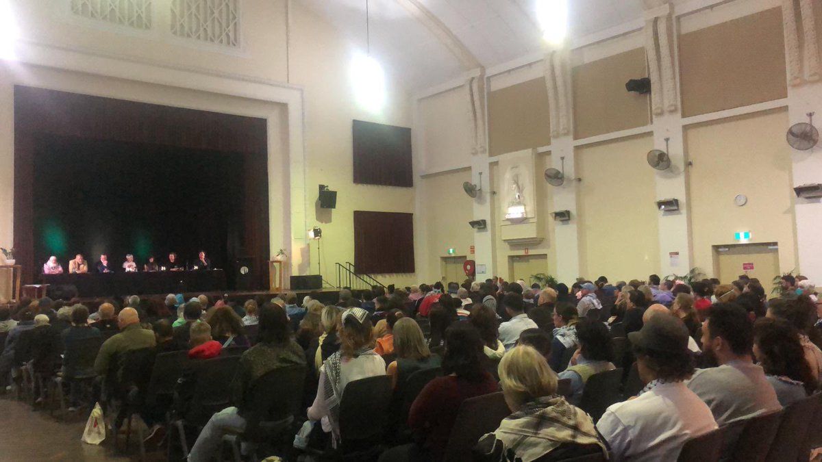 Spoke at a weapons forum in Coburg tonight with some pretty incredible people. Huge thanks to the organisers for mobilising so many people who want to get active in resisting our government’s participation in genocide.