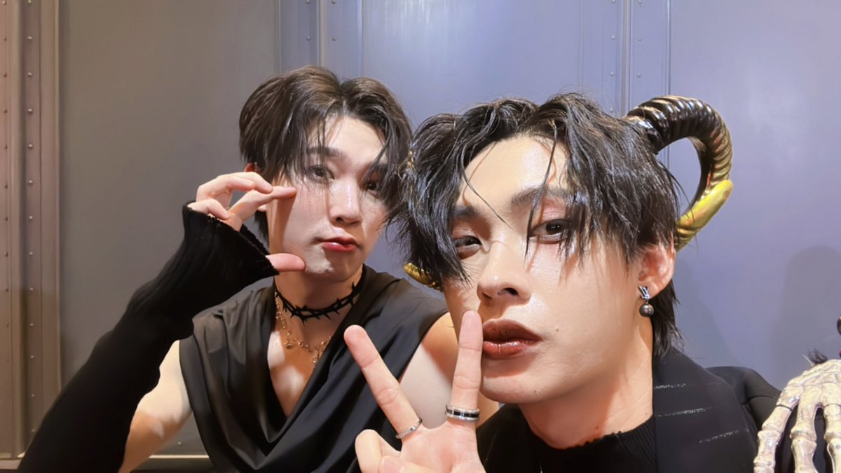 พร้อมโดนหลอกยางงงงง

 #SiamCenterxDomundi