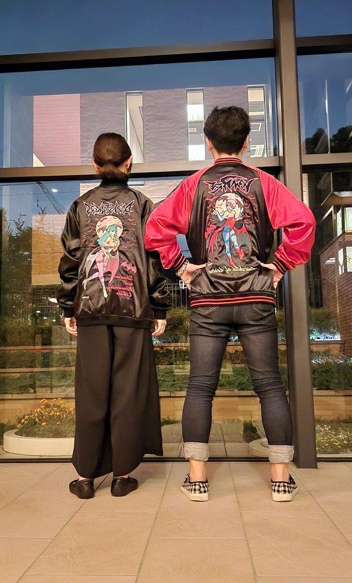 ヴァンパイアセイヴァー展のモリガン&リリススカジャンをシゴオワ爆速