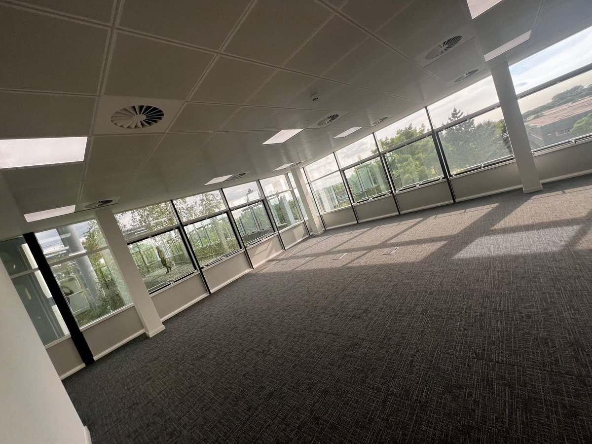 MDSMITHSLTD's tweet photo. The customer was delighted with their new meeting room, which has allowed them to function in their own space without the need to rent the centres meeting room each time they need a little privacy. https://t.co/wwag7kmaI0