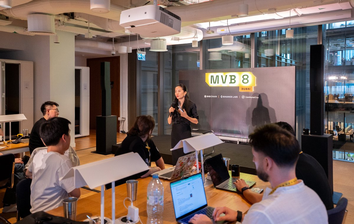 BNBCHAIN's tweet image. We were honored to have @heyibinance, co-founder of @Binance, join as a mentor to guide incubatees on building a team and culture. 🙏 

At BNB Chain, we&apos;re committed to bringing the next billion users into Web3. Programs like MVB are essential in nurturing projects and empowering…